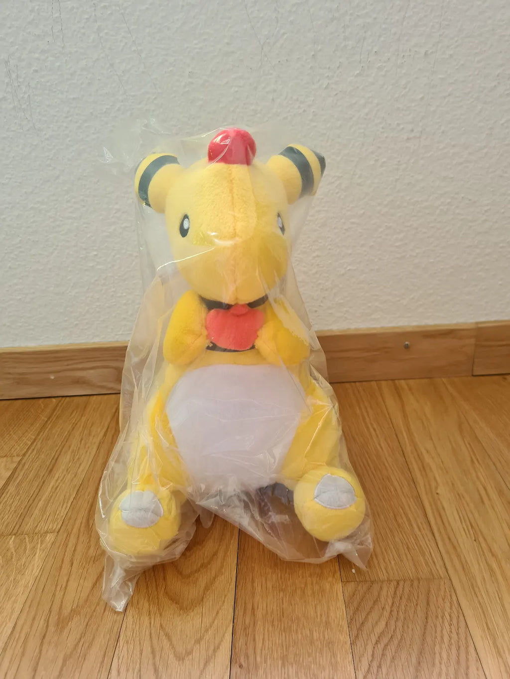 Pokemon Ampharos Plush Banpresto